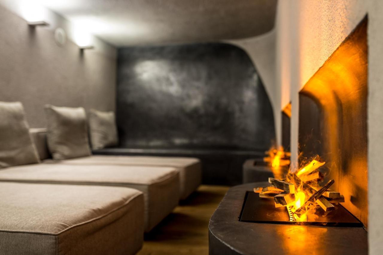 Sportony Mountain Lodges La Villa  Bagian luar foto