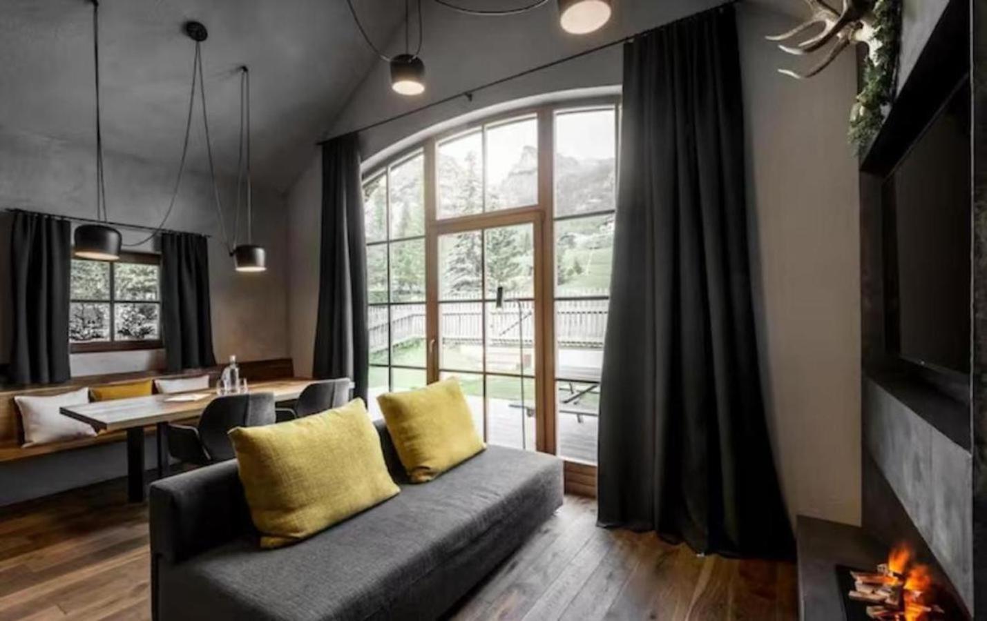 Sportony Mountain Lodges La Villa  Bagian luar foto