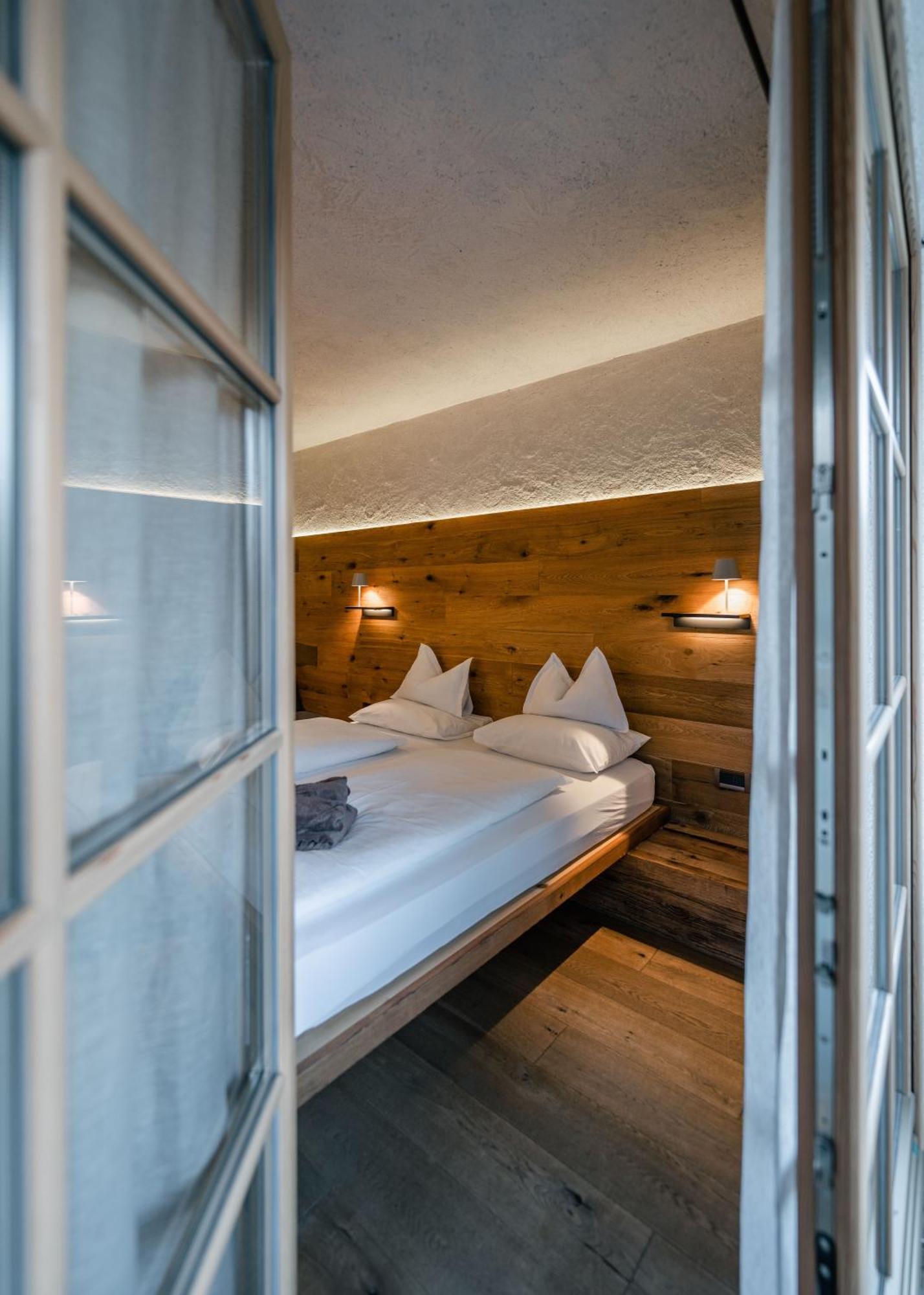 Sportony Mountain Lodges La Villa  Bagian luar foto